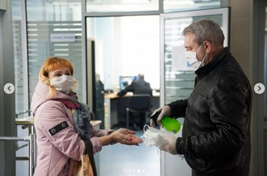 Губернатор оценил работу на АО «Полет» во время пандемии Губернатор оценил работу на АО «Полет» во время пандемии
